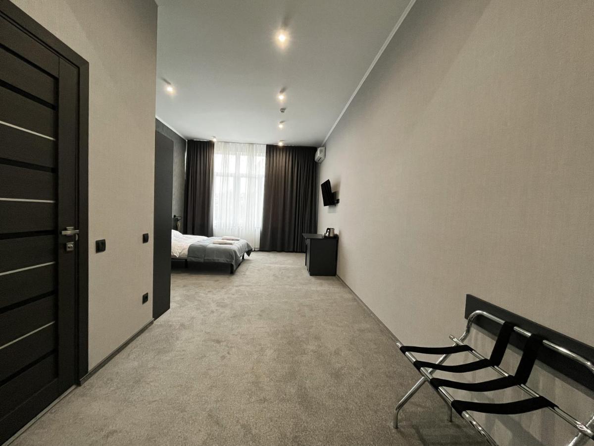 Hotel Golden Ring Ternopil Esterno foto