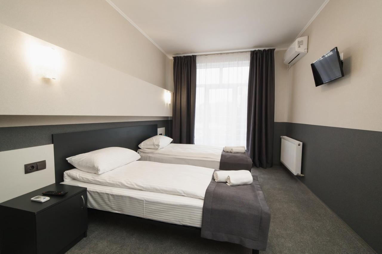 Hotel Golden Ring Ternopil Esterno foto